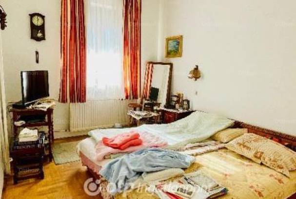 Budapest 4 szobás családi ház eladó, Békásmegyeren