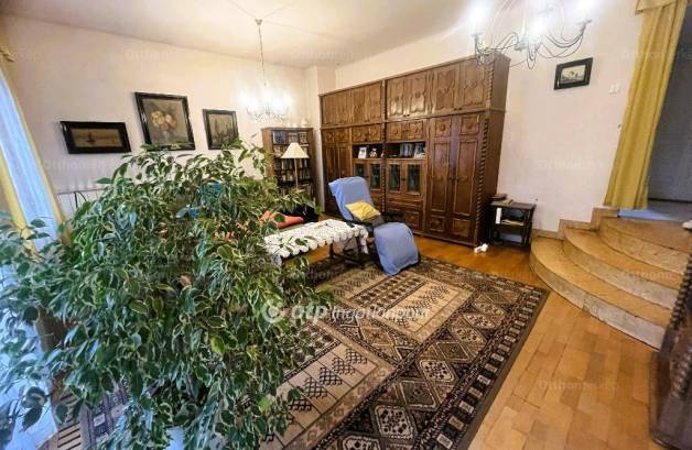 Eladó 5 szobás családi ház, Nagytétényen, Budapest