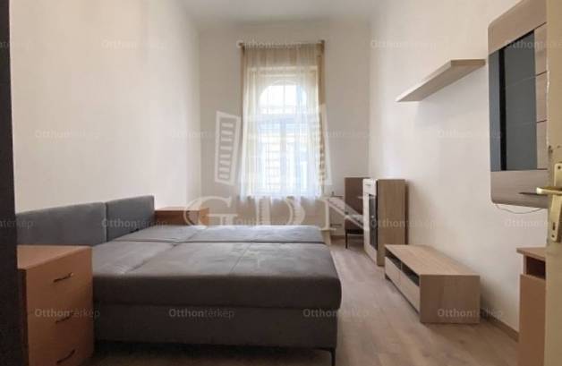 Eladó 2+1 szobás lakás Belső-Ferencvárosban, Budapest, Kinizsi utca