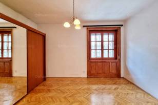 Budapest eladó lakás Ferencvárosi rehabilitációs területen a Tinódi utcában, 66 négyzetméteres