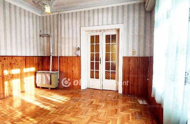 Budapest családi ház eladó, Rákoskeresztúron, 4+1 szobás