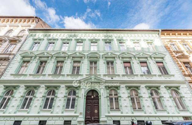 Budapesti lakás eladó, 25 négyzetméteres, 1 szobás