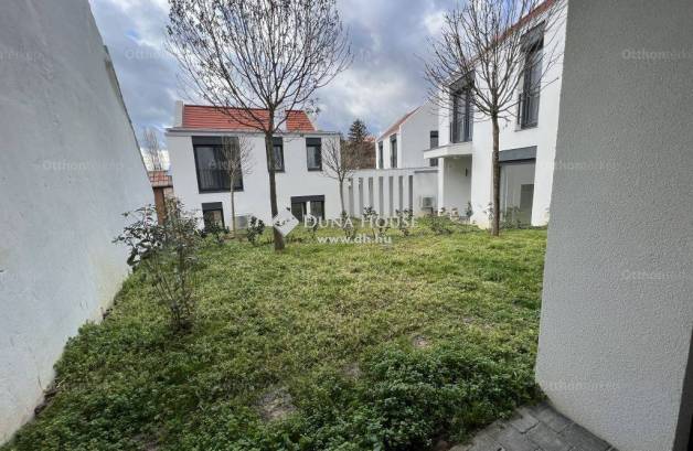Pécs új építésű családi ház eladó, 5 szobás