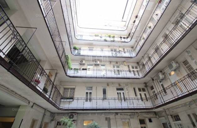 Eladó lakás Ferencvárosi rehabilitációs területen, IX. kerület Mester utca, 2 szobás