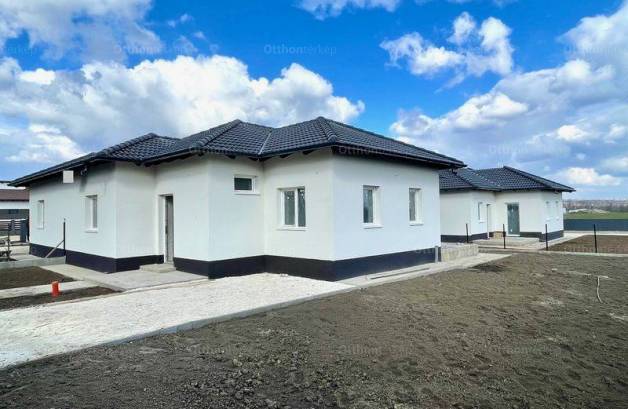 Tárnoki új építésű ikerház eladó, 69 négyzetméteres, 4 szobás