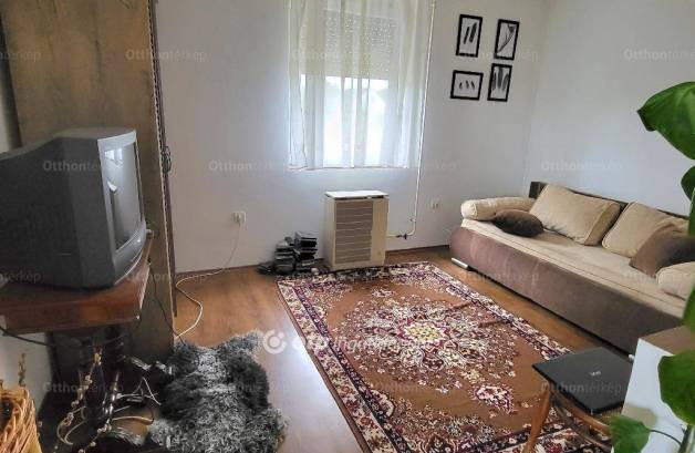 Debreceni családi ház eladó, 65 négyzetméteres, 2 szobás