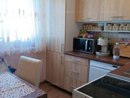 Debreceni eladó lakás, 2 szobás, 51 négyzetméteres