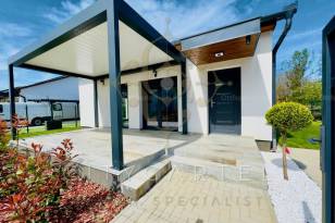 Balatonlelle új építésű családi ház eladó, 3 szobás