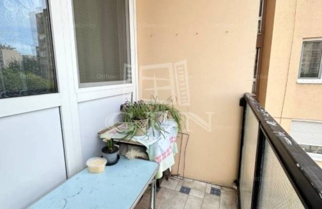 Székesfehérvári lakás eladó a Sarló utcában, 54 négyzetméteres
