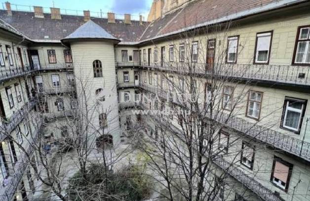 Eladó 3 szobás lakás Palotanegyedben, Budapest, Rákóczi út