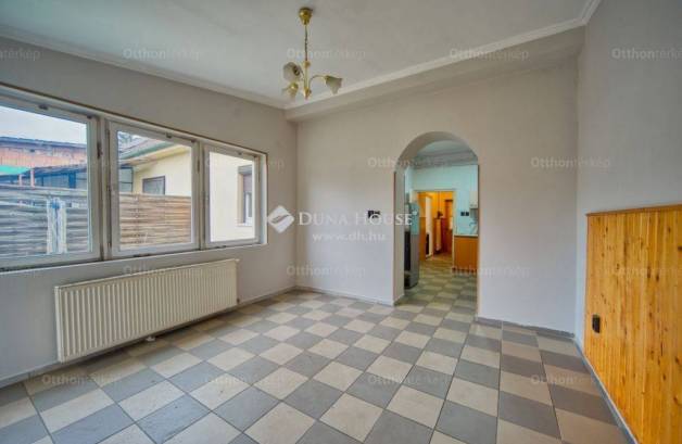 Eladó 2 szobás családi ház, Wekerletelepen, Budapest