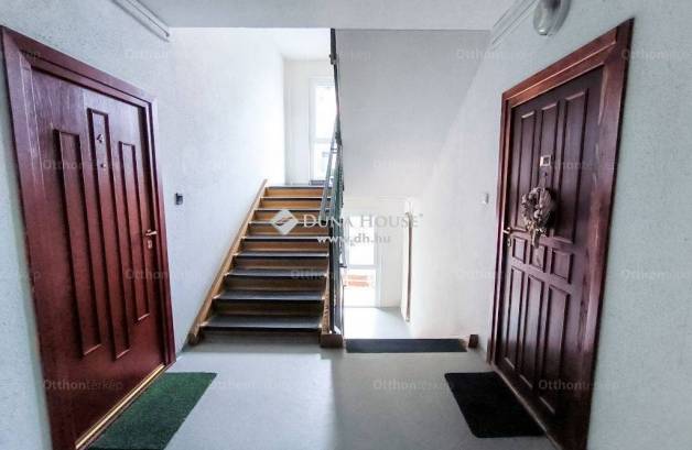 Budapest, lakás eladó, Káposztásmegyer, 1+1 szobás