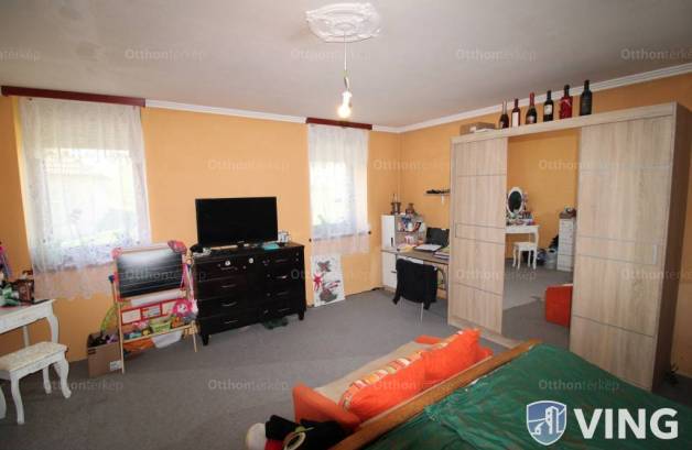 Gyula családi ház eladó, 5+2 szobás