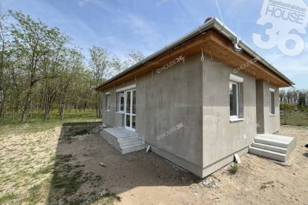 Ballószög eladó új építésű családi ház