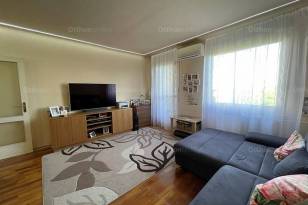 Budapest, lakás eladó, Káposztásmegyer, 2+1 szobás