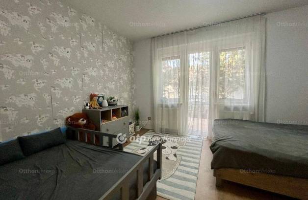 Eladó családi ház Debrecen, 4 szobás
