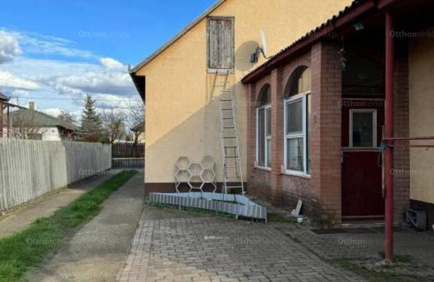 Debrecen családi ház eladó, 2+1 szobás