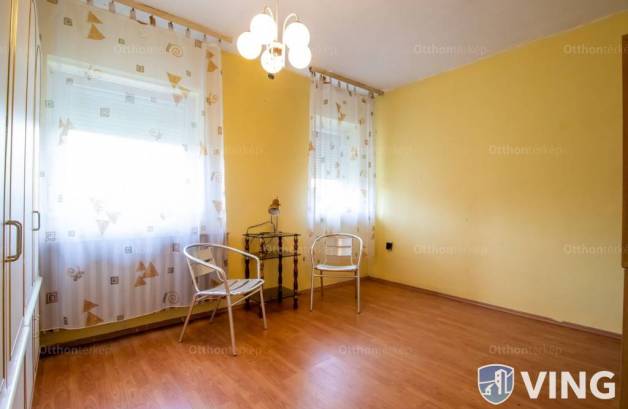 Velencei eladó családi ház, 5 szobás, 160 négyzetméteres