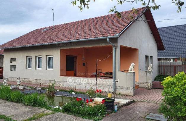 Dunaharaszti családi ház eladó, 111 négyzetméteres, 3 szobás