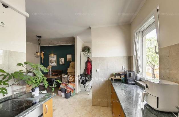 Budapesti lakás eladó, 61 négyzetméteres, 2+1 szobás