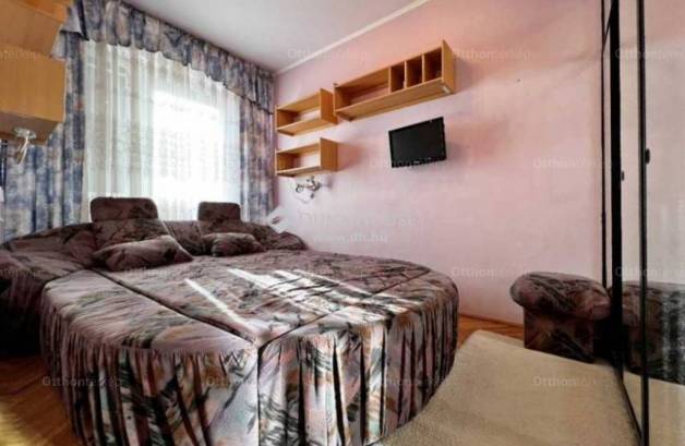 Eladó 1+2 szobás lakás Szeged a Dankó Pista utcában