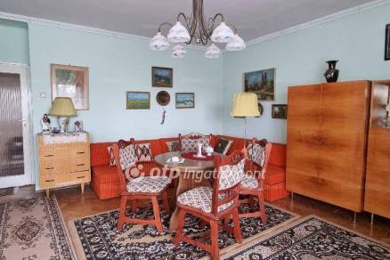 Debreceni eladó lakás, 2 szobás