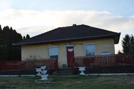 Családi ház eladó Debrecen, a Kishegyesi úton, 89 négyzetméteres