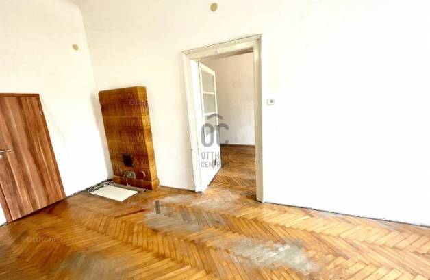 Eladó lakás Sopron, 2 szobás