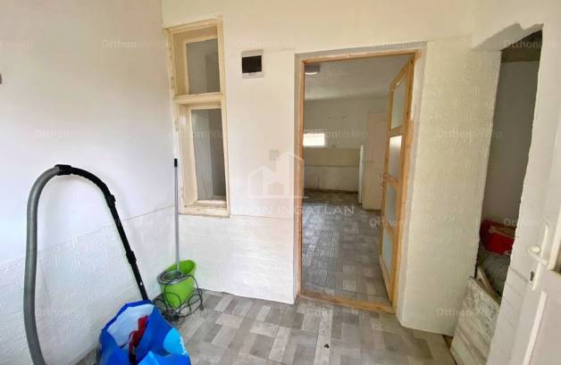 Eladó 3 szobás családi ház Veszprém a Harmat utcában