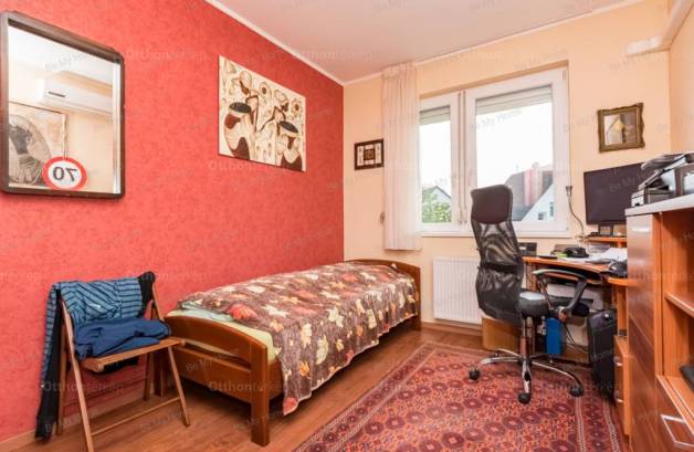 Budapest 4 szobás lakás eladó, Testvérhegyen