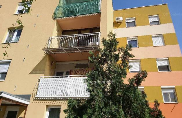 Eladó lakás Gyula a Lahner György utcában, 1+1 szobás