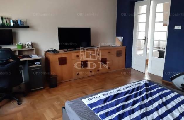 Budapesti eladó családi ház, 10+3 szobás, 330 négyzetméteres