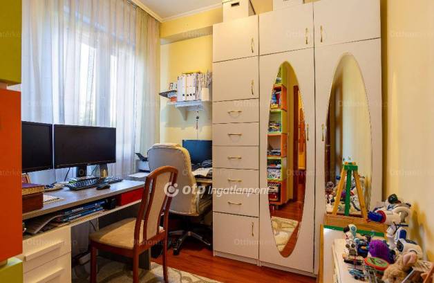 Budapest lakás eladó, Újpalotán, 3+2 szobás