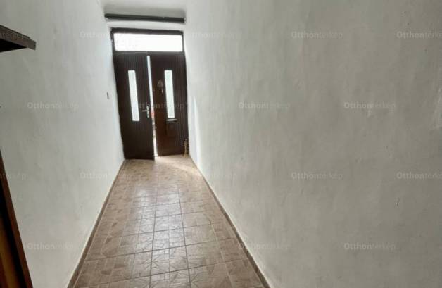 Családi ház eladó Pécs, 120 négyzetméteres