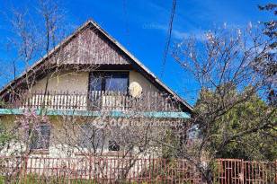 Eladó 3 szobás családi ház Gyula