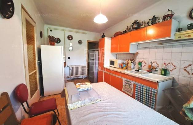 Eladó 2 szobás családi ház Szigetszentmárton
