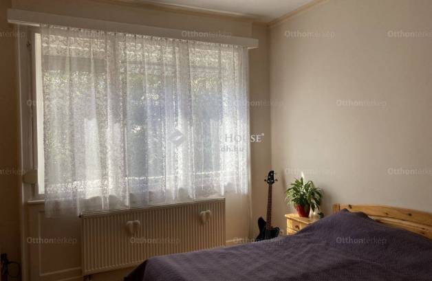 Eladó lakás, Budapest, Újlak, Dereglye utca, 3 szobás