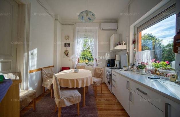 Budapest eladó családi ház Kispesten a Fő utcában, 150 négyzetméteres