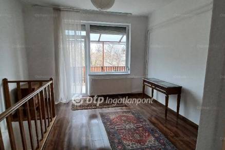 Eladó 2+1 szobás lakás Törökvészen, Budapest, Sövény utca