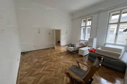 Debreceni eladó lakás, 3 szobás, 90 négyzetméteres