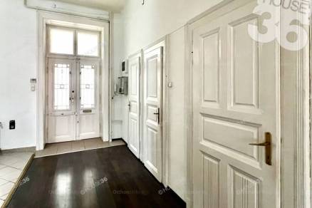 Eladó 3 szobás lakás Ferencvárosban, Budapest