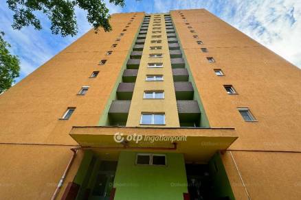 Budapest eladó lakás Albertfalván a Hunyadi János úton, 31 négyzetméteres