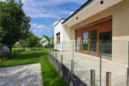 Pécsi új építésű családi ház eladó, 96 négyzetméteres